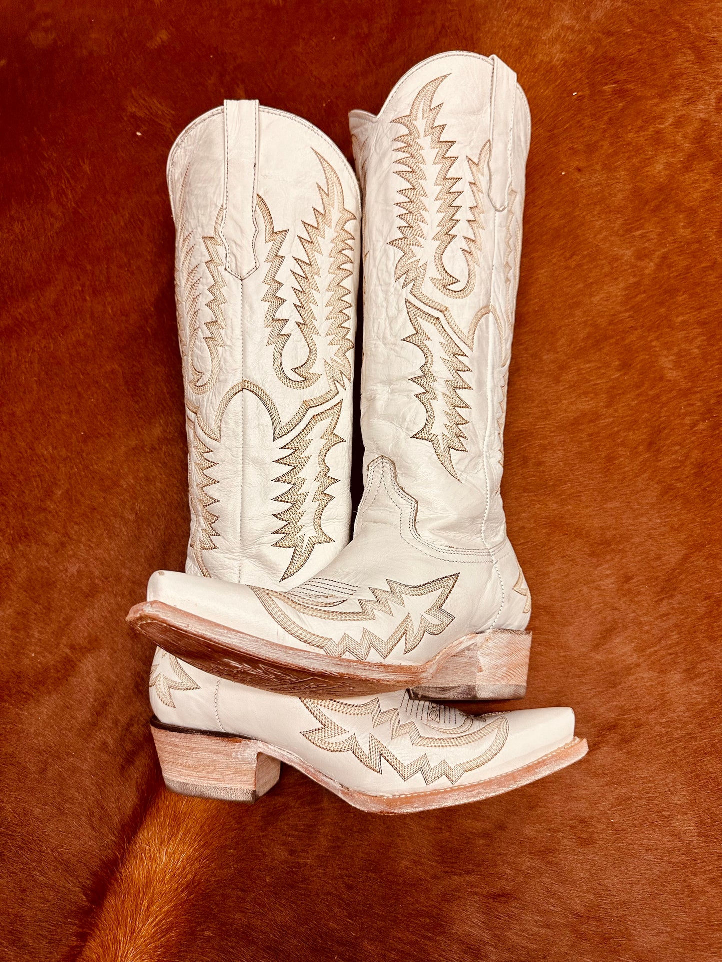 Caballera blanca boots 👢