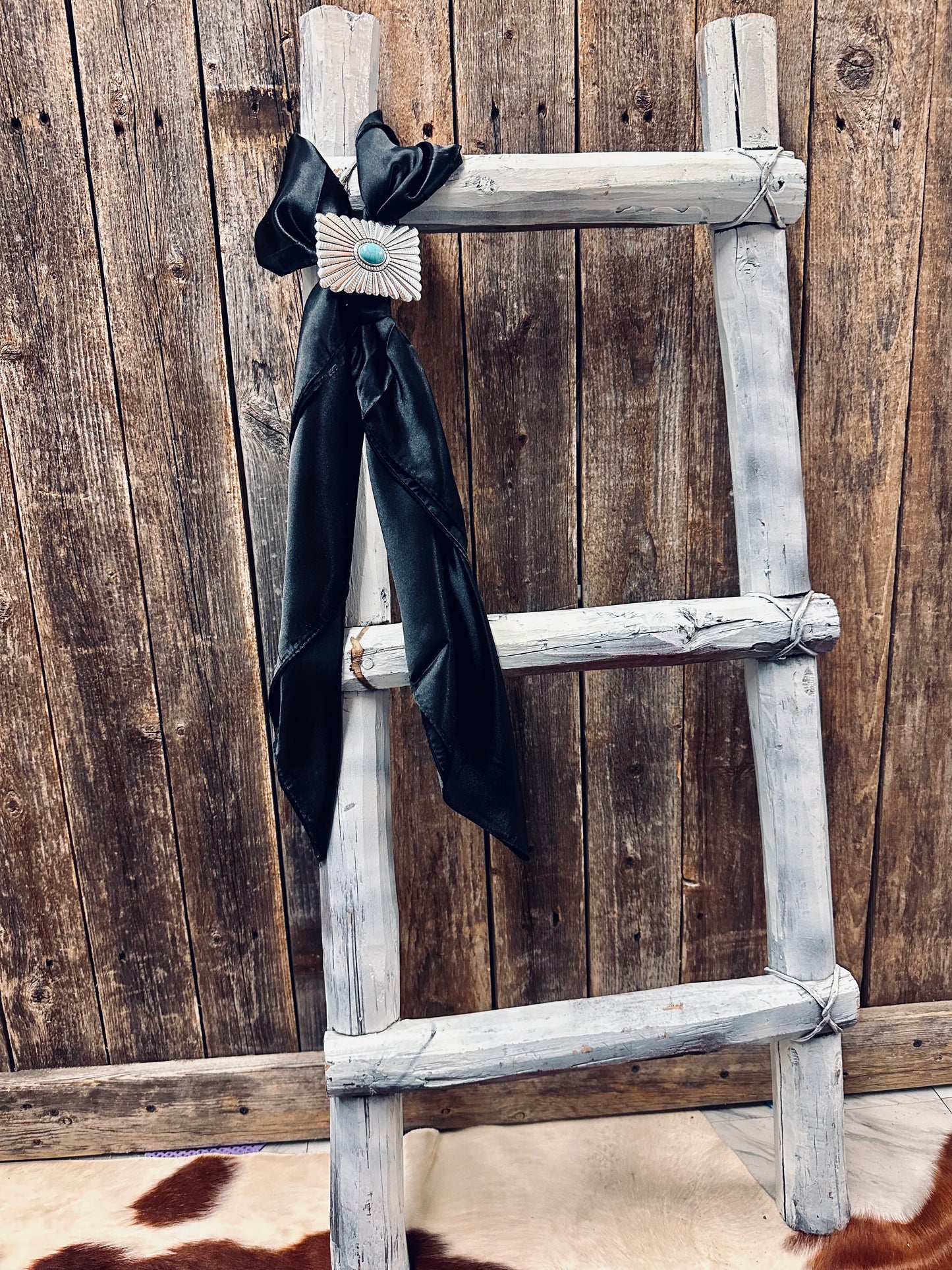 Outlaw Wild Rag (black)