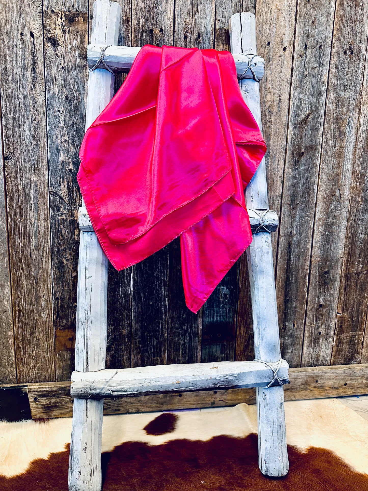 FireFuchsia (Hot Pink)