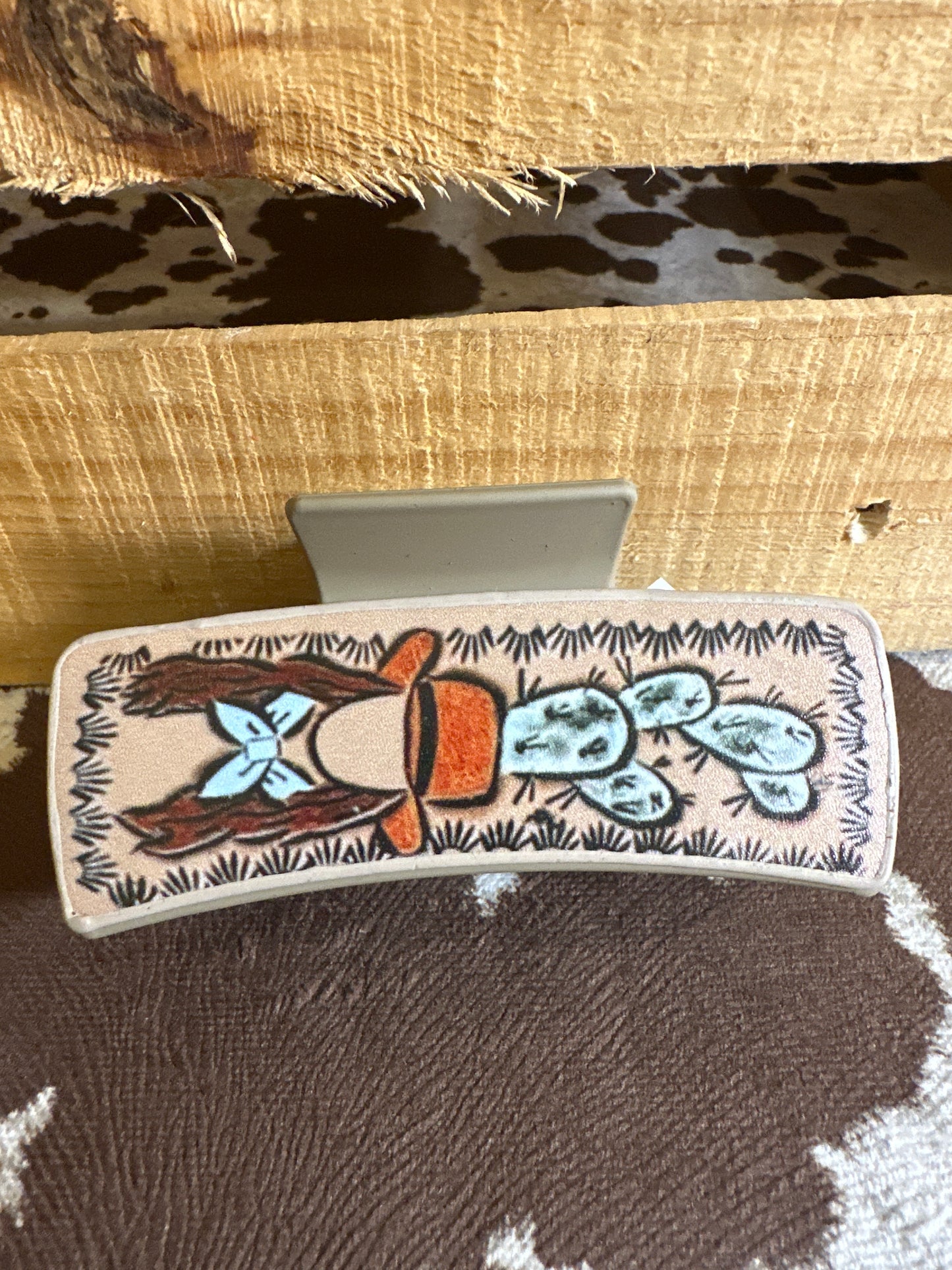 Cow girl claw clip